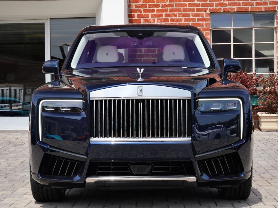 2027 Rolls-Royce Cullinan - Image 5 of 31