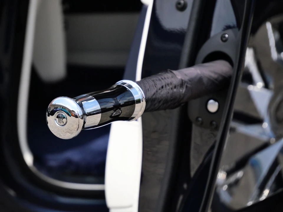 2027 Rolls-Royce Cullinan - Image 6 of 31