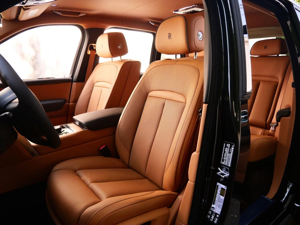 2027 Rolls-Royce Cullinan - Image 27 of 31
