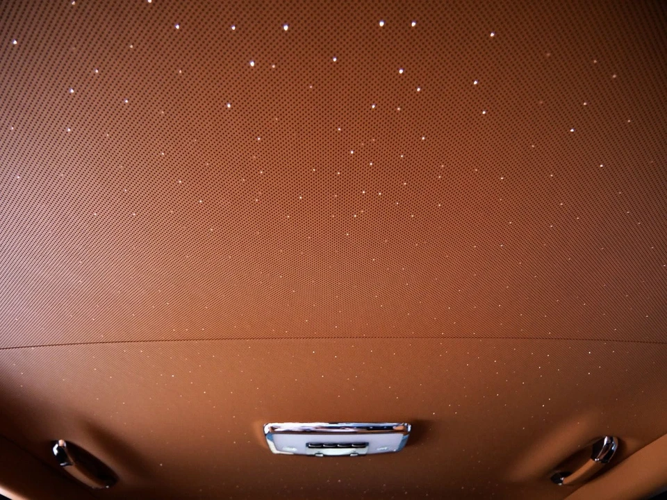 2027 Rolls-Royce Cullinan - Image 19 of 31