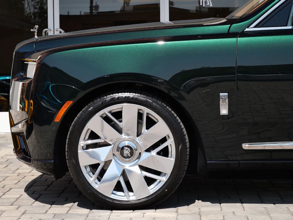 2027 Rolls-Royce Cullinan - Image 12 of 31