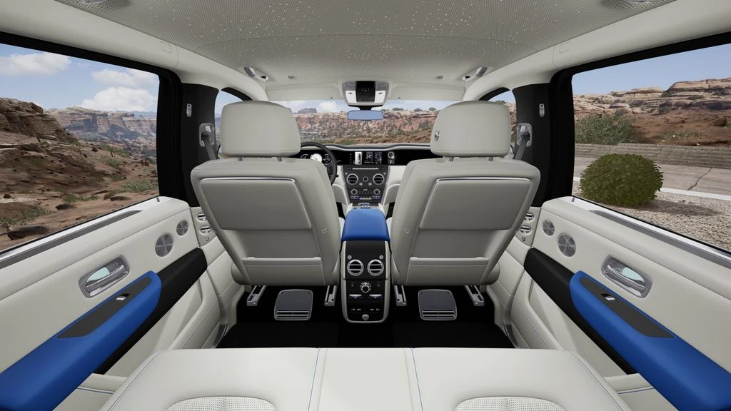 2027 Rolls-Royce Cullinan - Image 7 of 8