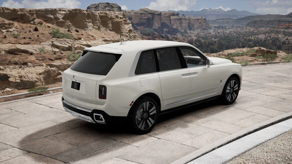 2027 Rolls-Royce Cullinan - Image 3 of 8