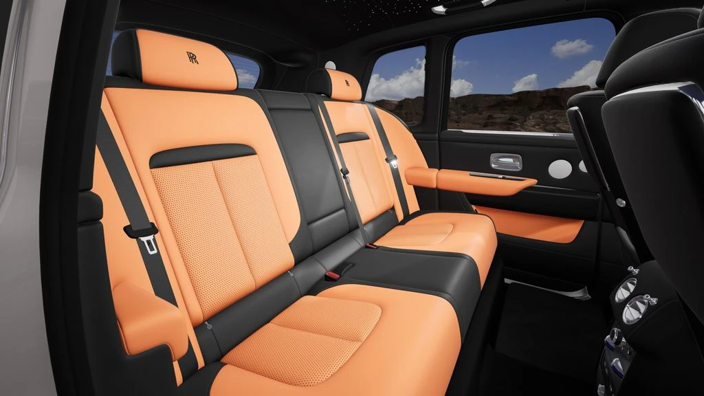 2027 Rolls-Royce Cullinan - Image 8 of 8