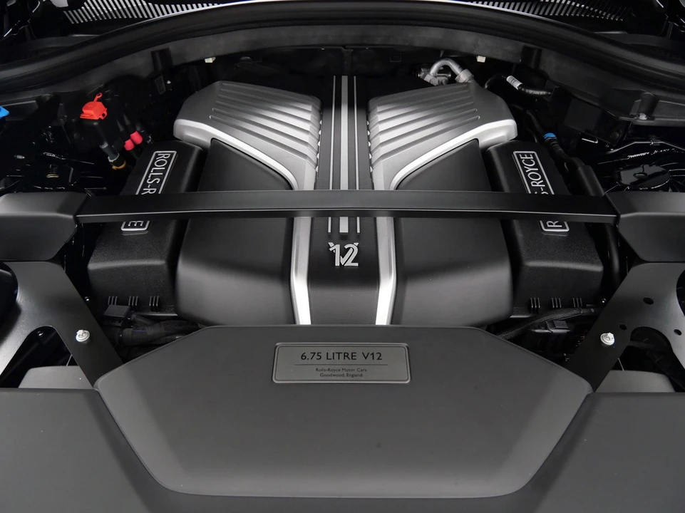 2027 Rolls-Royce Cullinan - Image 30 of 31