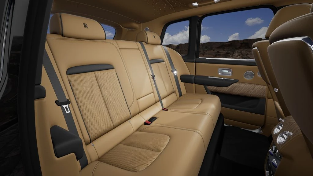 2027 Rolls-Royce Cullinan - Image 8 of 8