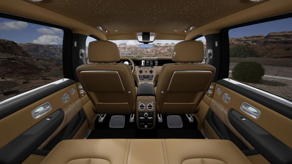 2027 Rolls-Royce Cullinan - Image 7 of 8