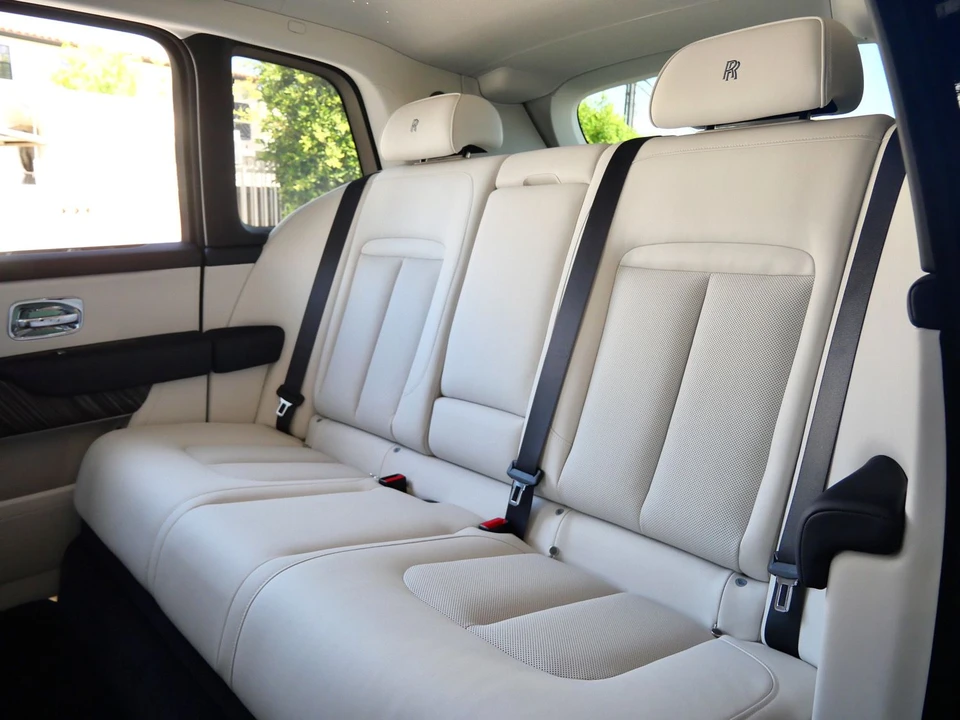 2027 Rolls-Royce Cullinan - Image 8 of 31