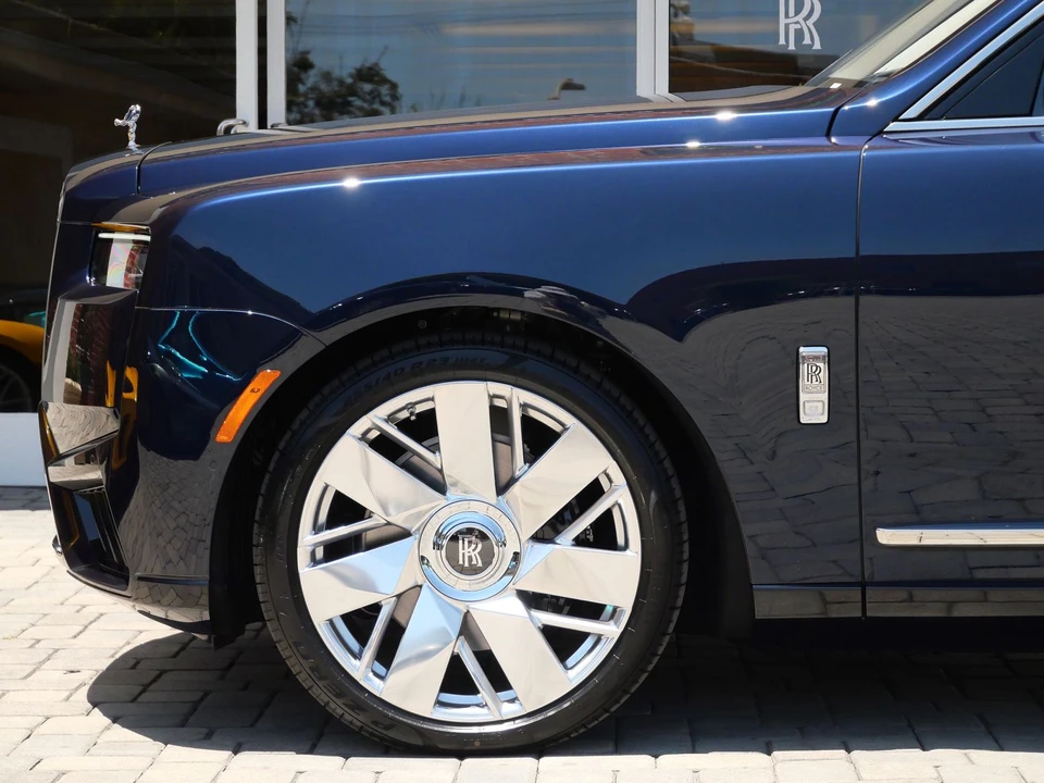 2027 Rolls-Royce Cullinan - Image 12 of 31