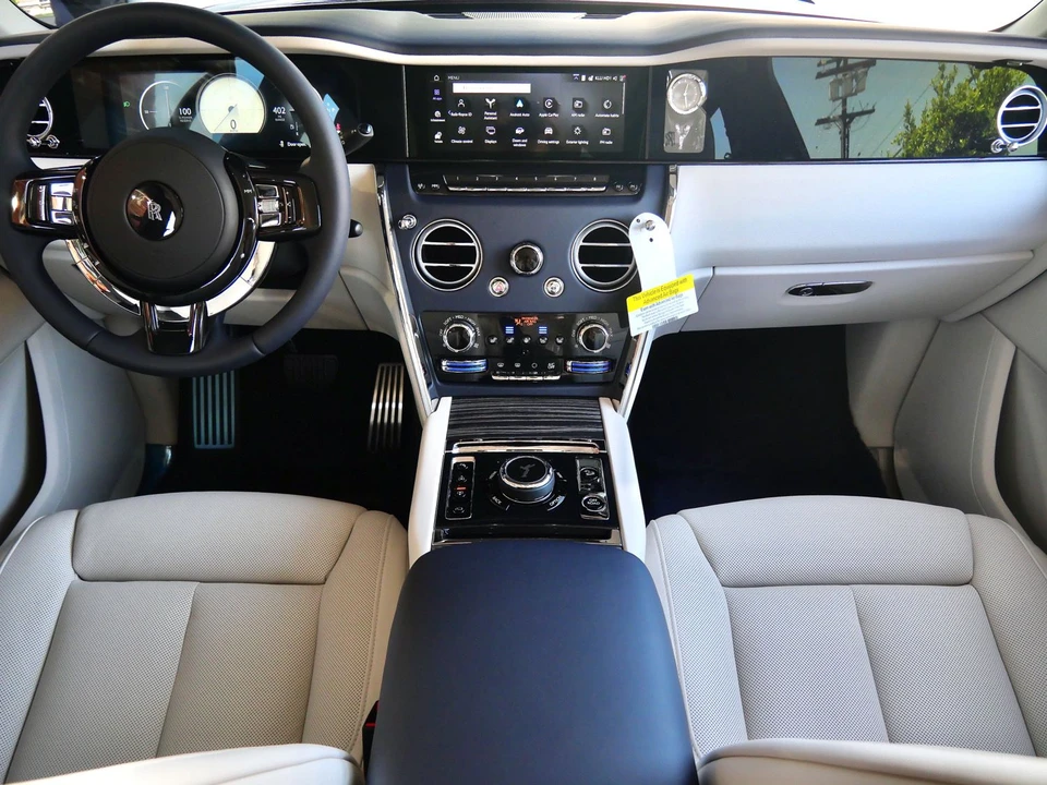 2027 Rolls-Royce Cullinan - Image 4 of 31