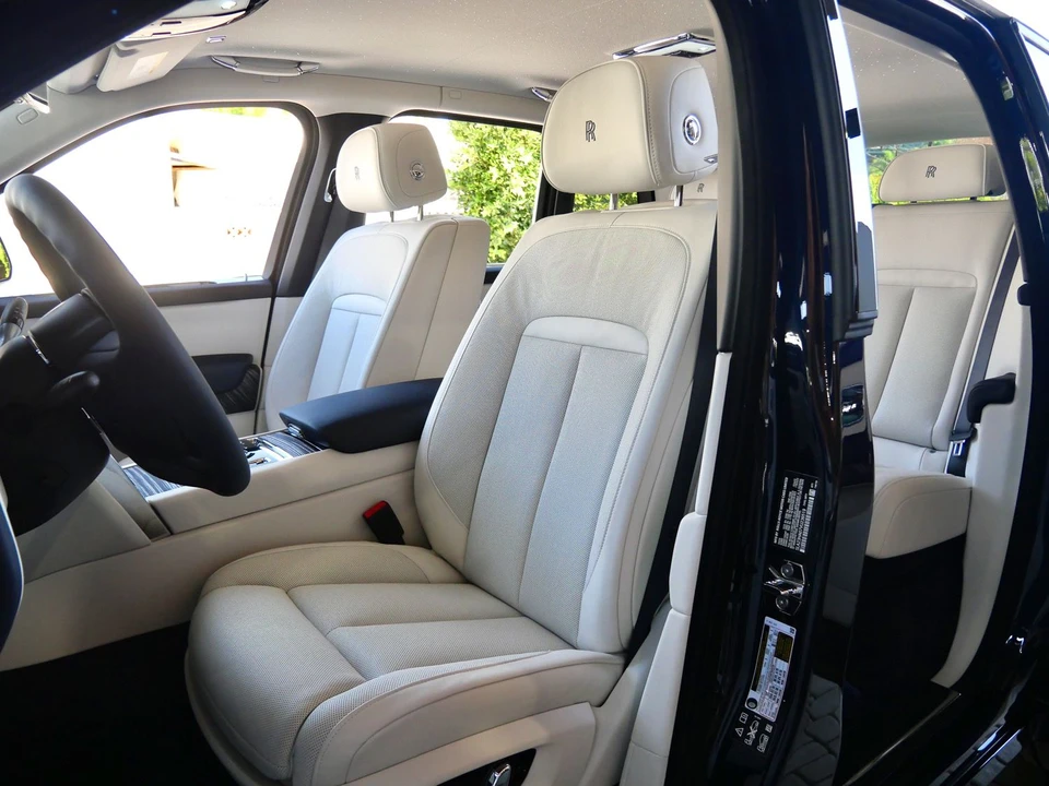 2027 Rolls-Royce Cullinan - Image 26 of 31