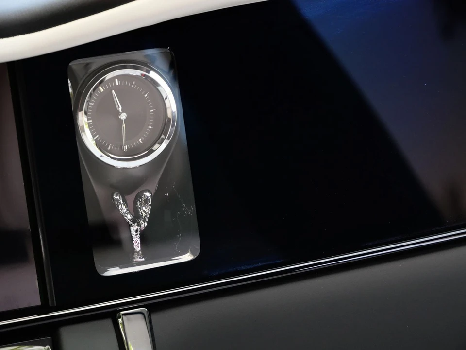 2027 Rolls-Royce Cullinan - Image 14 of 31