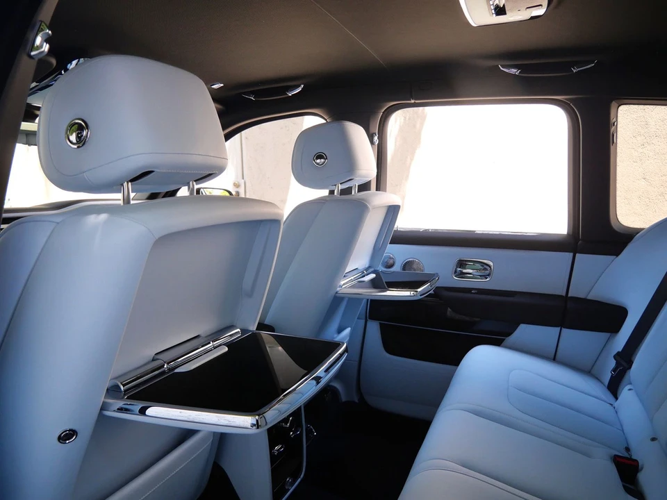 2027 Rolls-Royce Cullinan - Image 28 of 31
