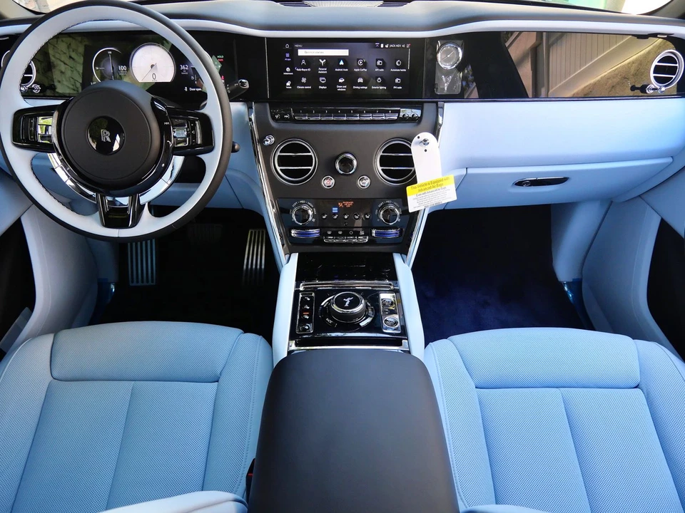 2027 Rolls-Royce Cullinan - Image 4 of 31