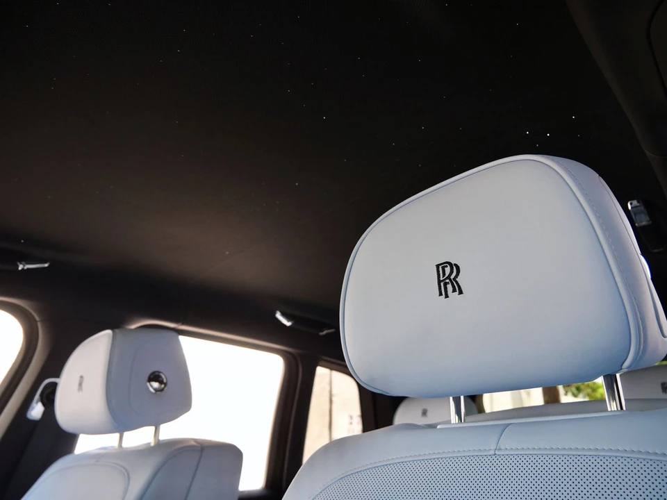 2027 Rolls-Royce Cullinan - Image 10 of 31