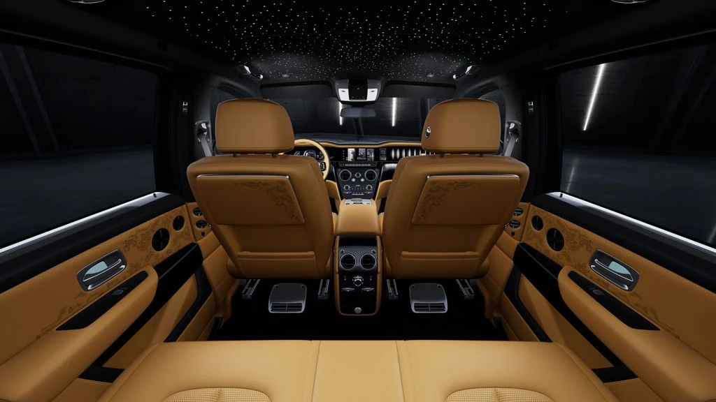 2027 Rolls-Royce Cullinan - Image 7 of 8