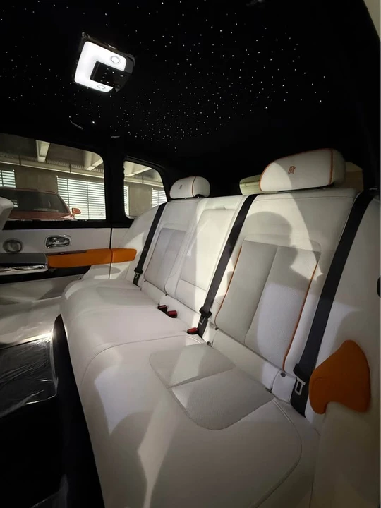 2027 Rolls-Royce Cullinan - Image 16 of 20