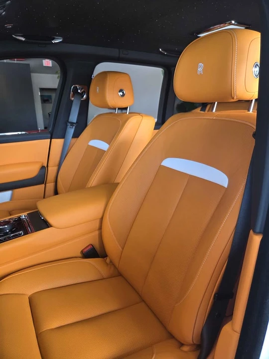 2027 Rolls-Royce Cullinan - Image 9 of 11