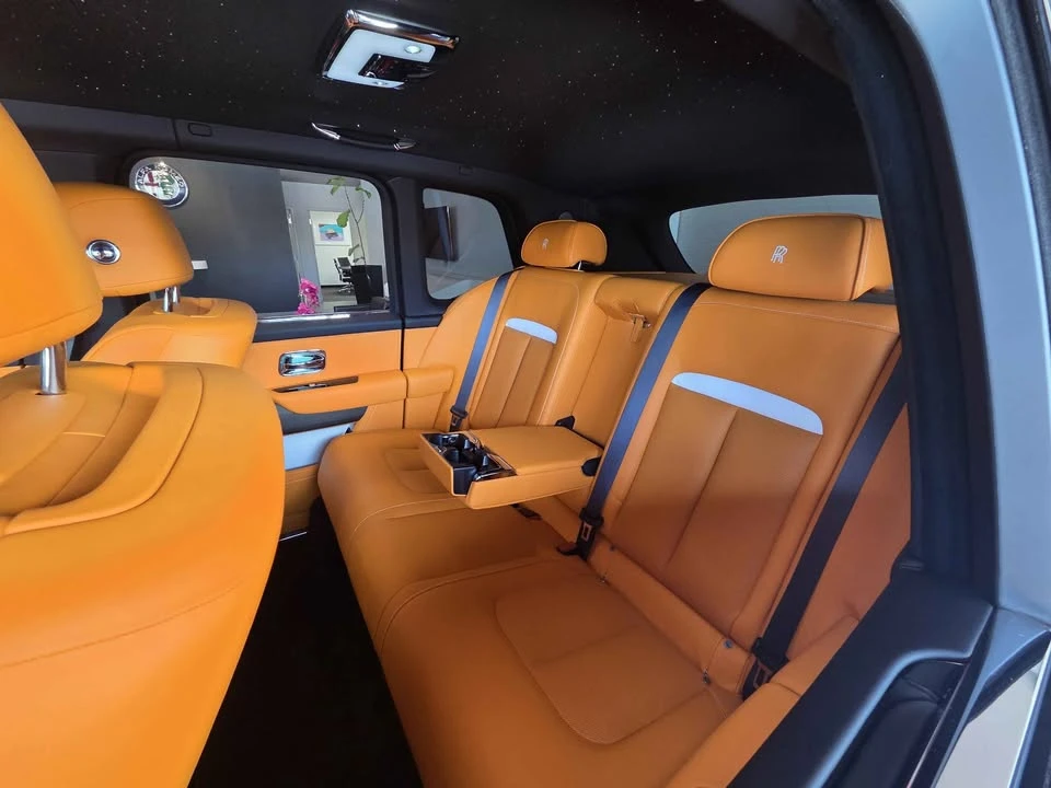 2027 Rolls-Royce Cullinan - Image 6 of 11