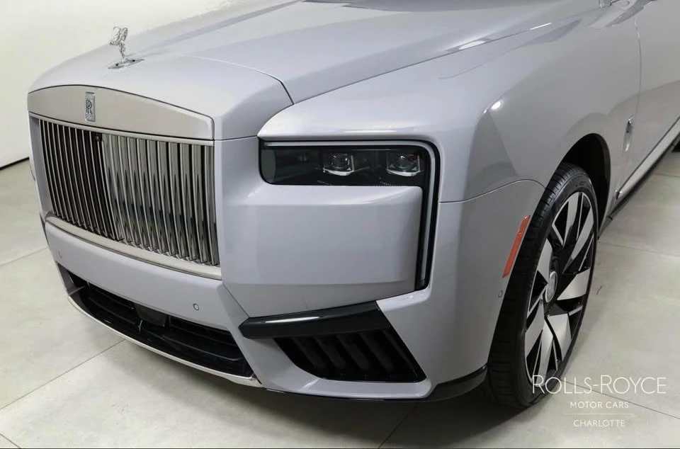 2027 Rolls-Royce Cullinan - Image 3 of 8