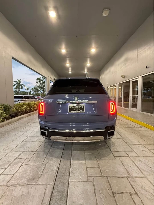 2027 Rolls-Royce Cullinan - Image 2 of 20