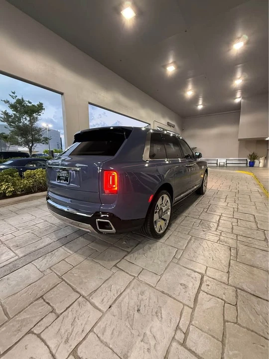 2027 Rolls-Royce Cullinan - Image 6 of 20