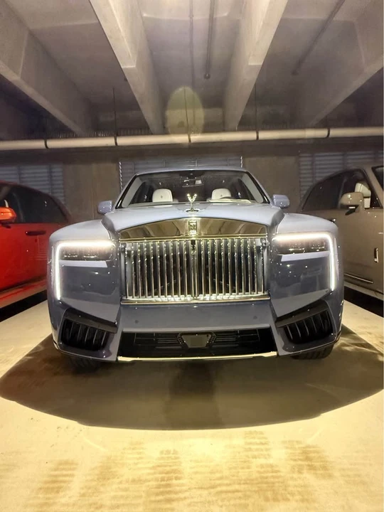 2027 Rolls-Royce Cullinan - Image 18 of 20
