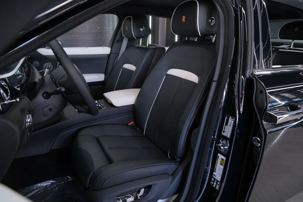 2027 Rolls-Royce Ghost 2nd Gen - Image 11 of 31
