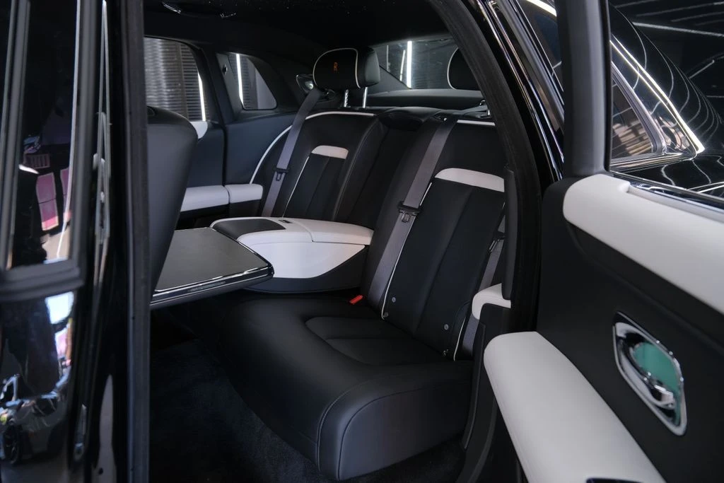 2027 Rolls-Royce Ghost 2nd Gen - Image 16 of 31