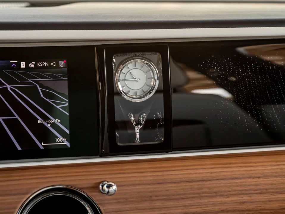 2027 Rolls-Royce Ghost 2nd Gen - Image 14 of 31