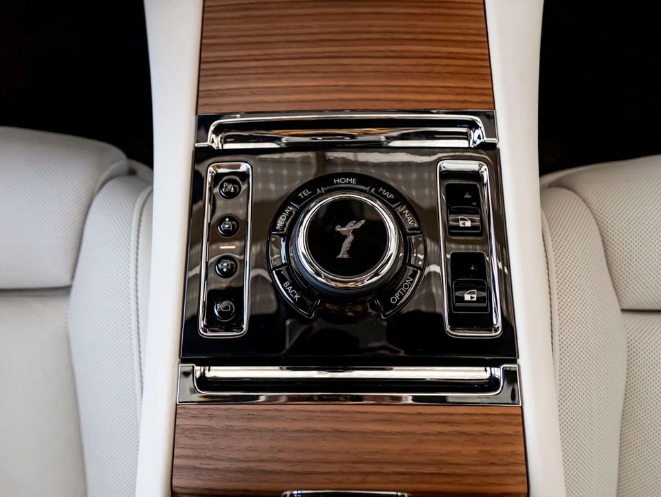 2027 Rolls-Royce Ghost 2nd Gen - Image 19 of 31