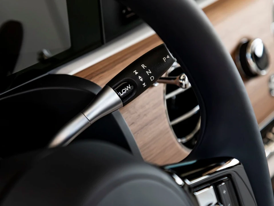 2027 Rolls-Royce Ghost 2nd Gen - Image 29 of 31