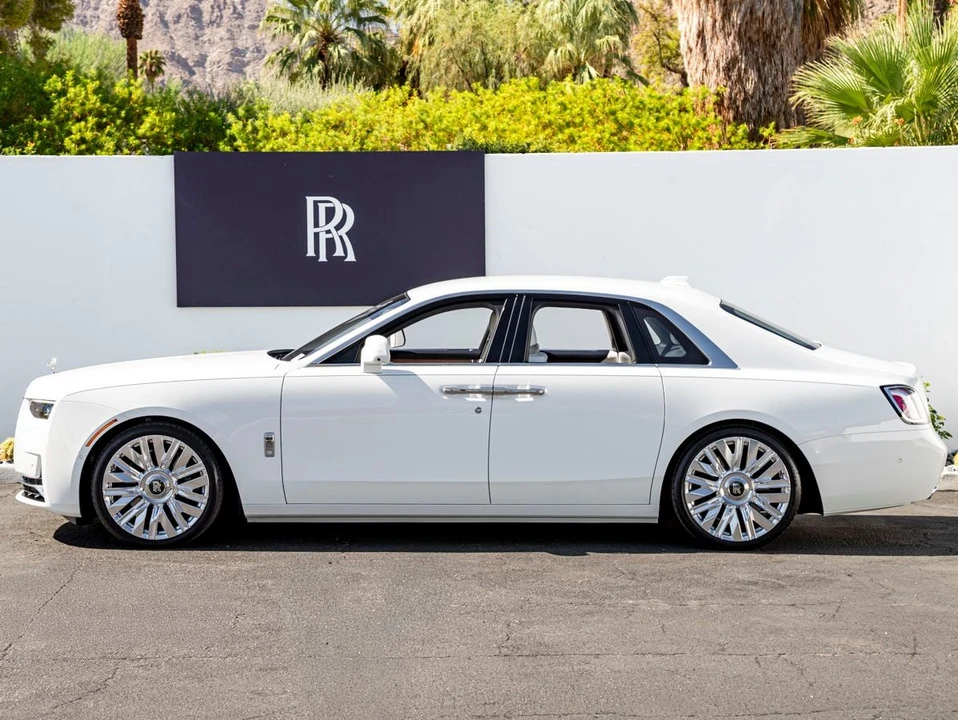 2027 Rolls-Royce Ghost 2nd Gen - Image 3 of 31