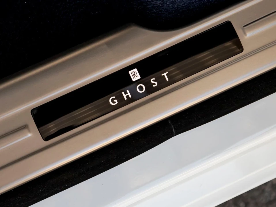 2027 Rolls-Royce Ghost 2nd Gen - Image 9 of 31