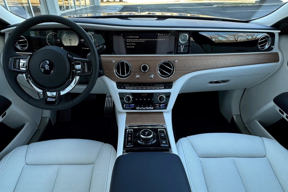 2027 Rolls-Royce Ghost 2nd Gen - Image 15 of 23