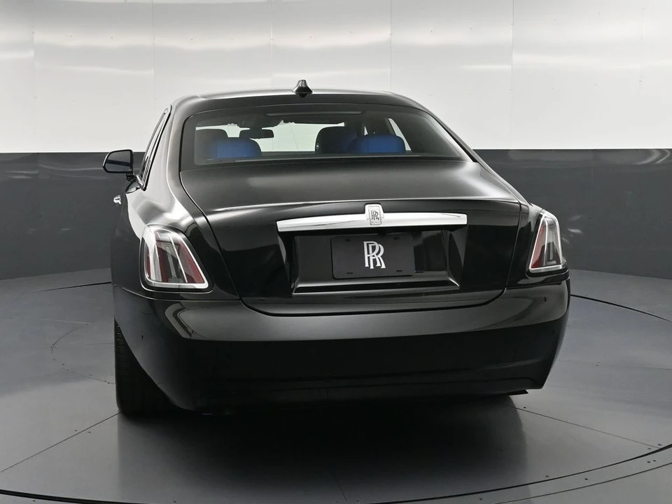 2027 Rolls-Royce Ghost 2nd Gen - Image 7 of 31