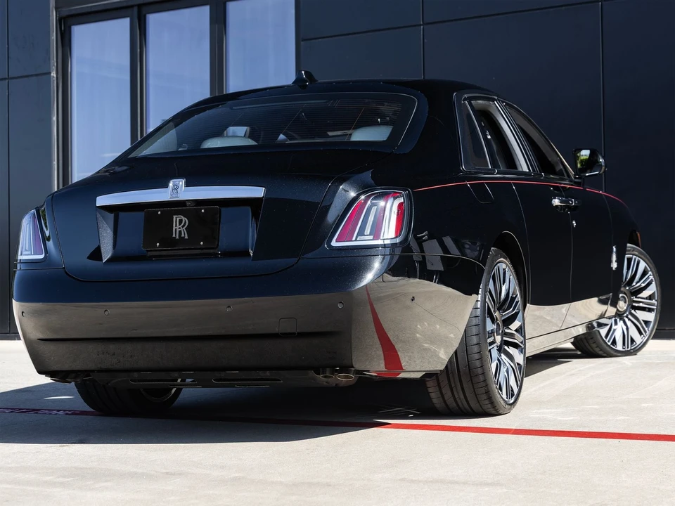 2027 Rolls-Royce Ghost 2nd Gen - Image 2 of 31
