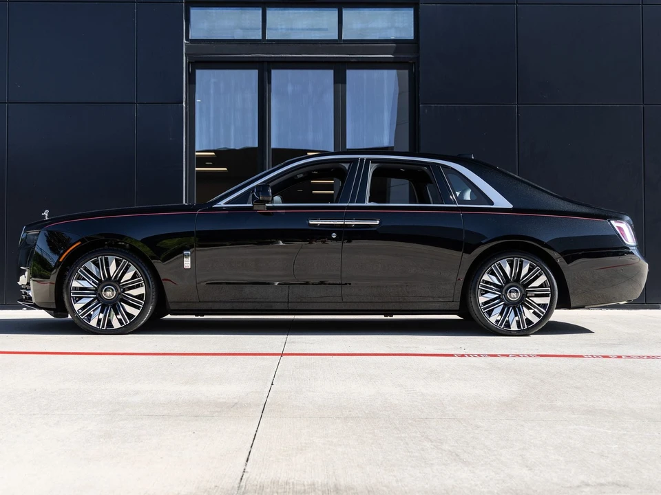 2027 Rolls-Royce Ghost 2nd Gen - Image 3 of 31