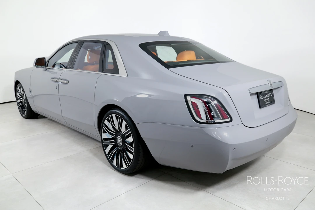 2027 Rolls-Royce Ghost 2nd Gen - Image 8 of 31