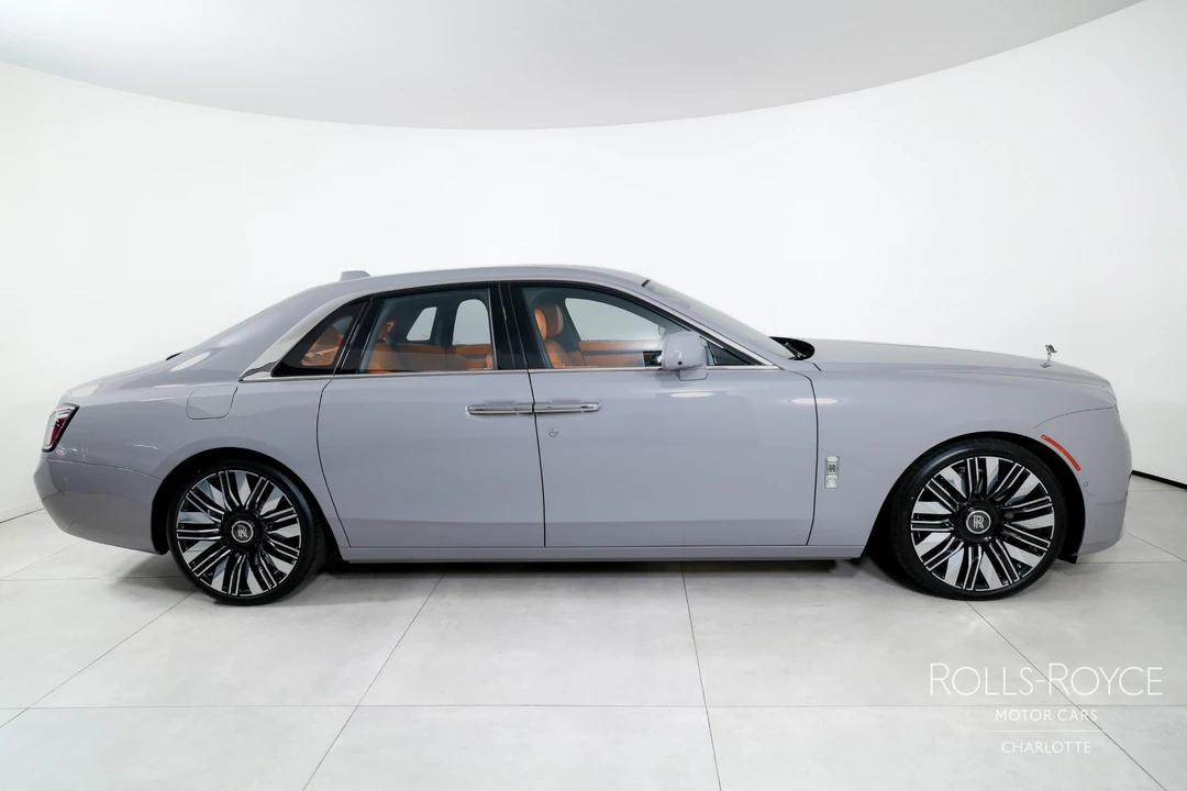 2027 Rolls-Royce Ghost 2nd Gen - Image 10 of 31
