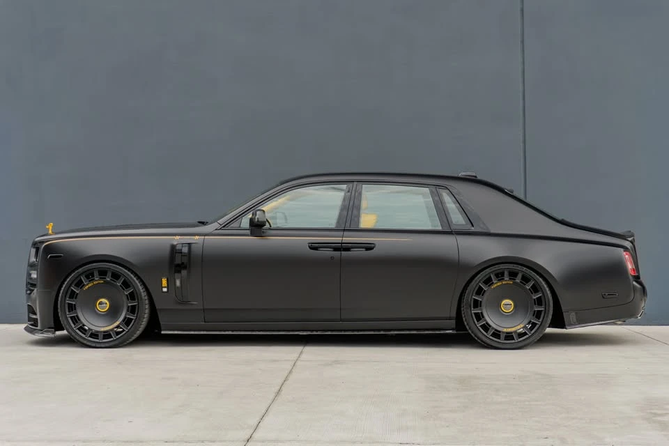 2027 Rolls-Royce Phantom VIII - Image 2 of 20