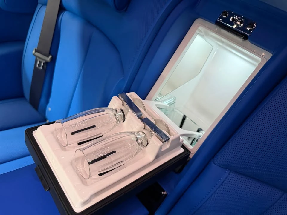 2027 Rolls-Royce Phantom VIII - Image 19 of 19