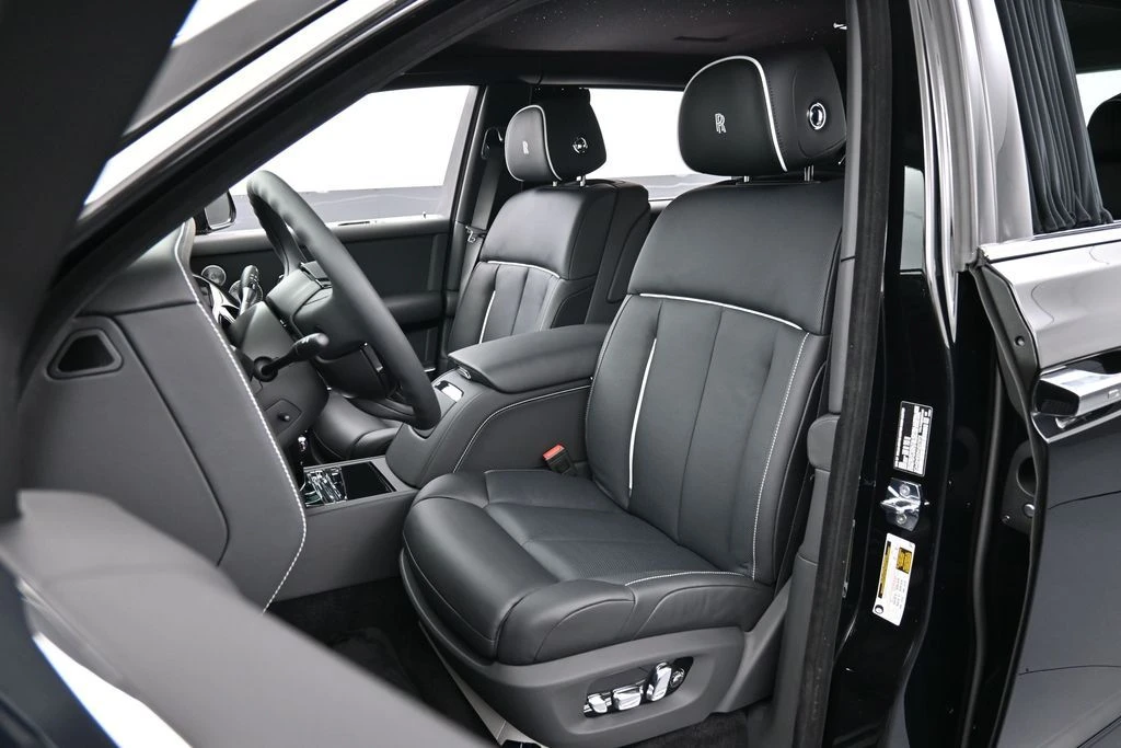 2027 Rolls-Royce Phantom VIII - Image 5 of 31
