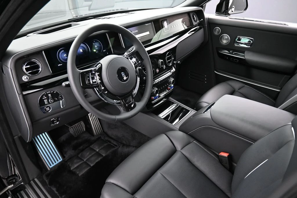 2027 Rolls-Royce Phantom VIII - Image 4 of 31