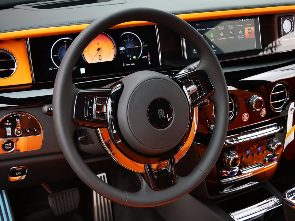 2027 Rolls-Royce Phantom VIII - Image 25 of 31