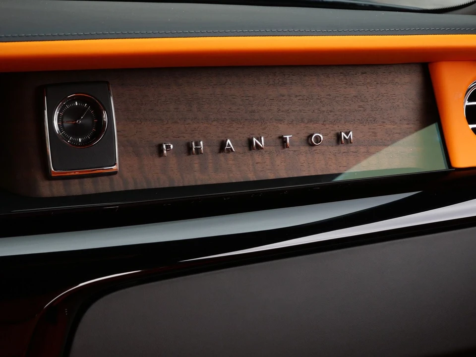 2027 Rolls-Royce Phantom VIII - Image 20 of 31