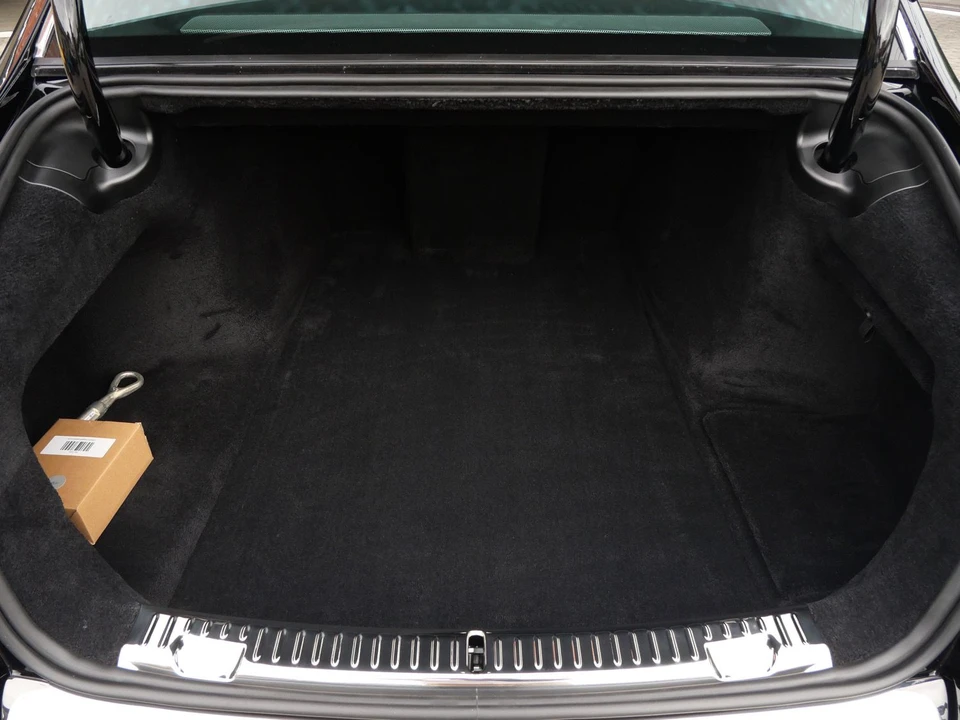 2027 Rolls-Royce Phantom VIII - Image 31 of 31