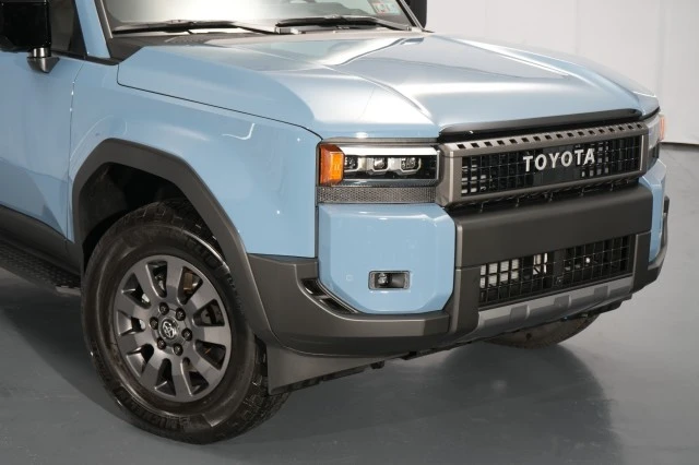 2027 Toyota J250 Land Cruiser Prado - Image 11 of 31