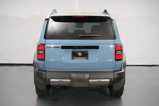 2027 Toyota J250 Land Cruiser Prado - Image 18 of 31