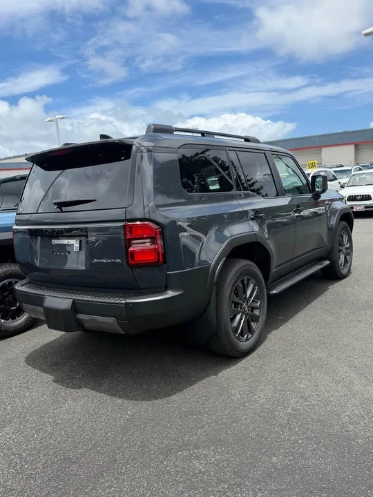 2027 Toyota J300 Land Cruiser - Image 7 of 9